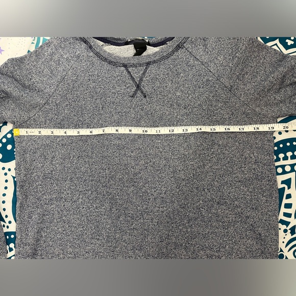 XS H&M blue/gray marbled type sweater - Picture 7 of 7